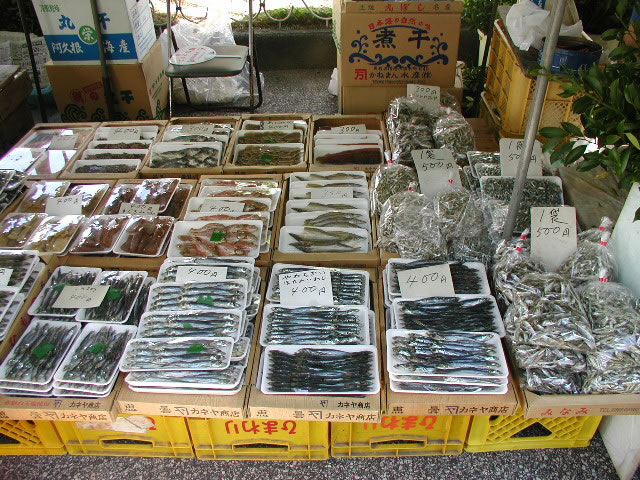 横山管理人の家の卵はほとんど ...