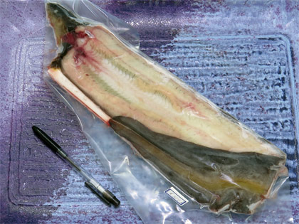 天然うなぎ1尾で410g