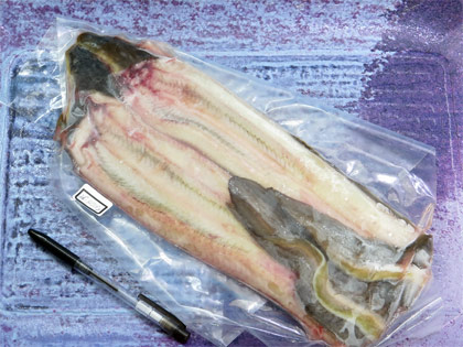 天然うなぎ2尾で413g
